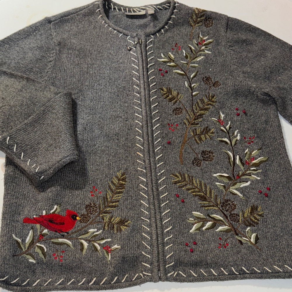 Croft & Barrow Nice Christmas Cardinal Gray Knit Zip Cardigan
